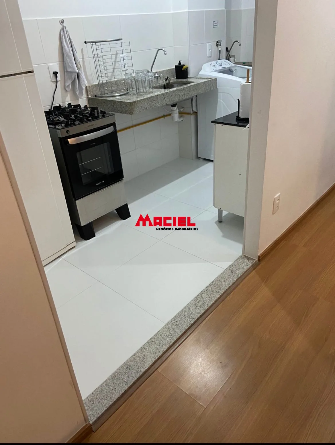 Alugar Apartamento / Padr&atilde;o em S&atilde;o Jos&eacute; dos Campos R$ 2.200,00 - Foto 11