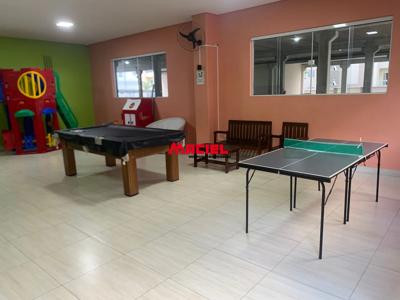 Alugar Apartamento / Padr&atilde;o em S&atilde;o Jos&eacute; dos Campos R$ 2.200,00 - Foto 13