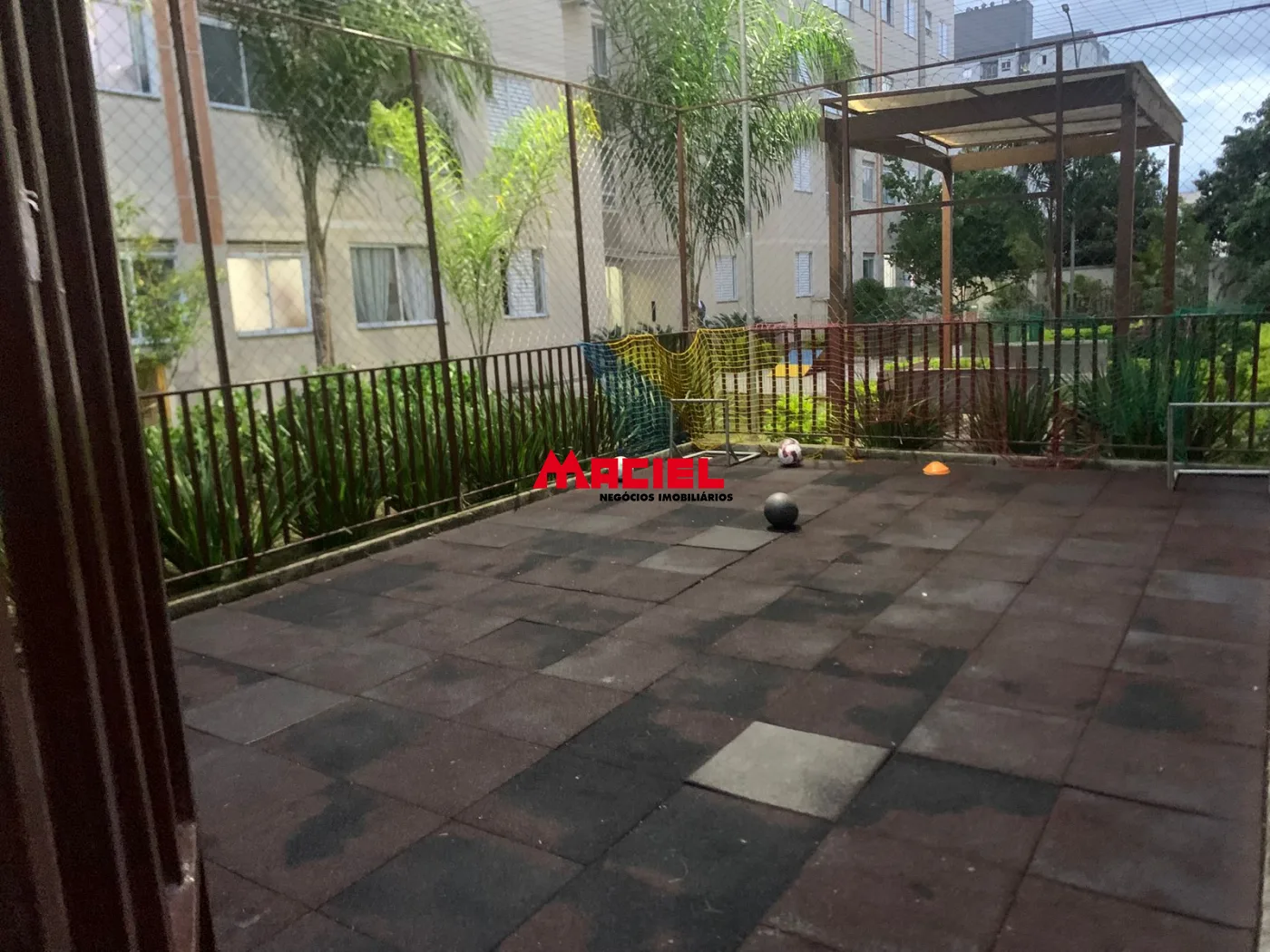 Alugar Apartamento / Padr&atilde;o em S&atilde;o Jos&eacute; dos Campos R$ 2.200,00 - Foto 17