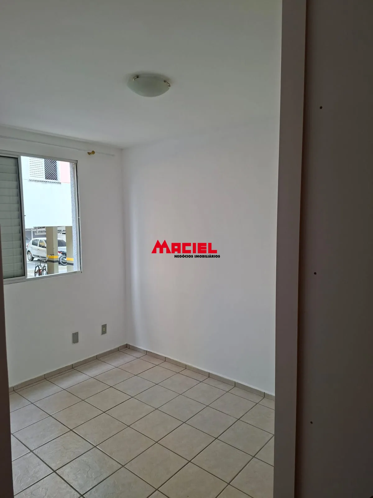 Alugar Apartamento / Padr&atilde;o em S&atilde;o Jos&eacute; dos Campos R$ 1.800,00 - Foto 5