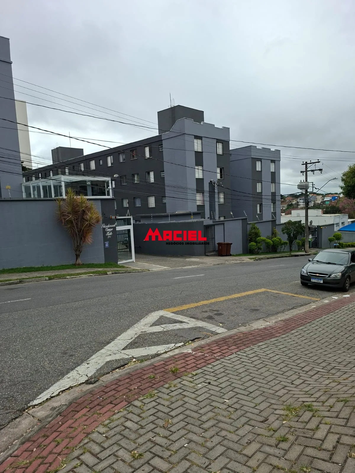 Alugar Apartamento / Padr&atilde;o em S&atilde;o Jos&eacute; dos Campos R$ 1.800,00 - Foto 7