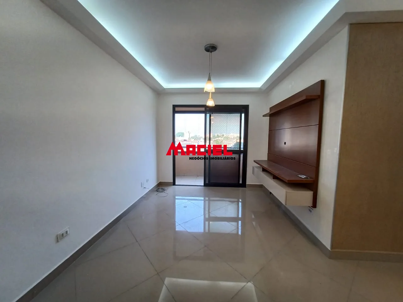 Alugar Apartamento / Padr&atilde;o em S&atilde;o Jos&eacute; dos Campos R$ 3.500,00 - Foto 3