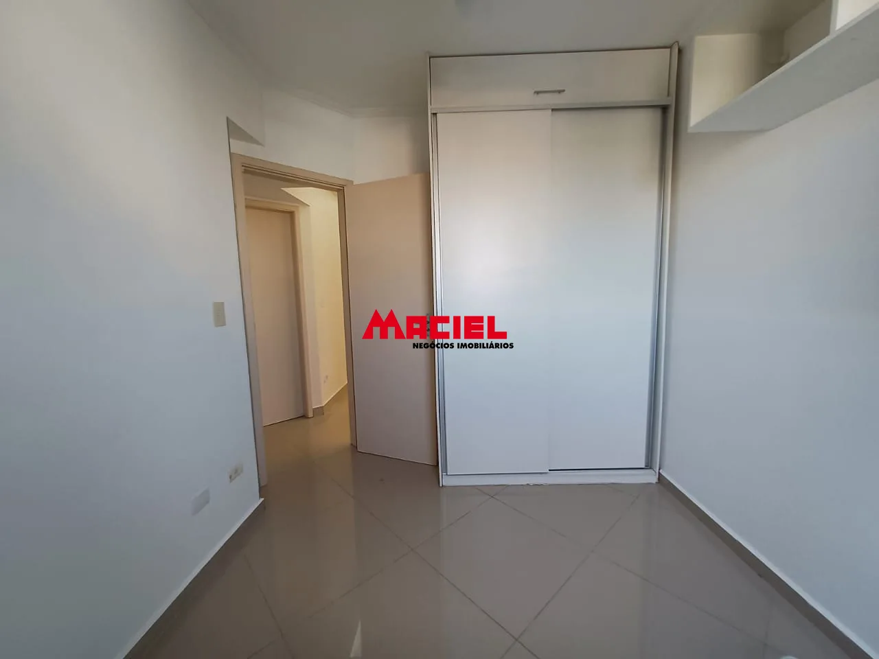 Alugar Apartamento / Padr&atilde;o em S&atilde;o Jos&eacute; dos Campos R$ 3.500,00 - Foto 9