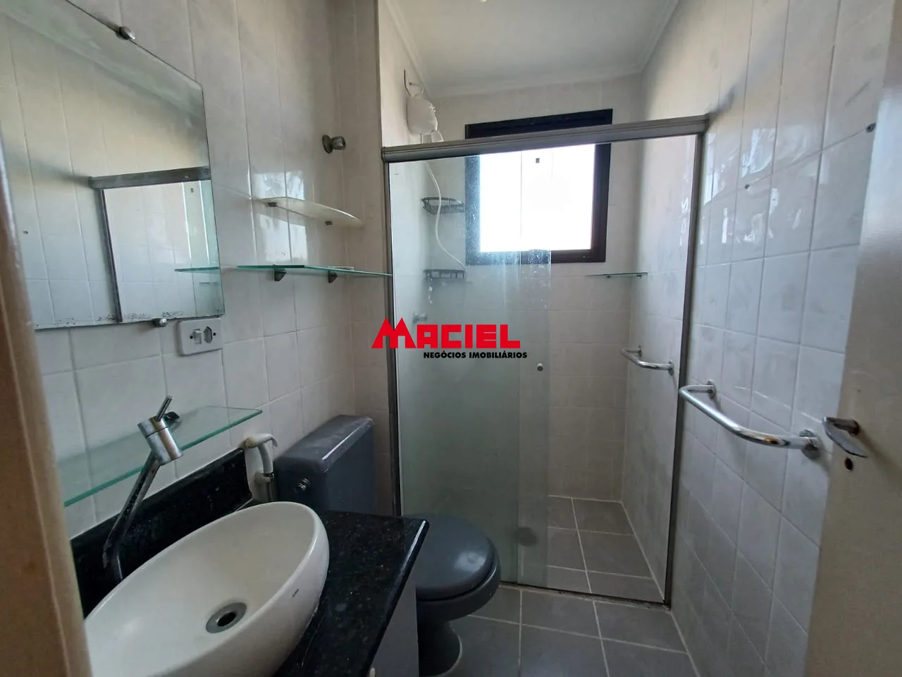 Alugar Apartamento / Padr&atilde;o em S&atilde;o Jos&eacute; dos Campos R$ 3.500,00 - Foto 11