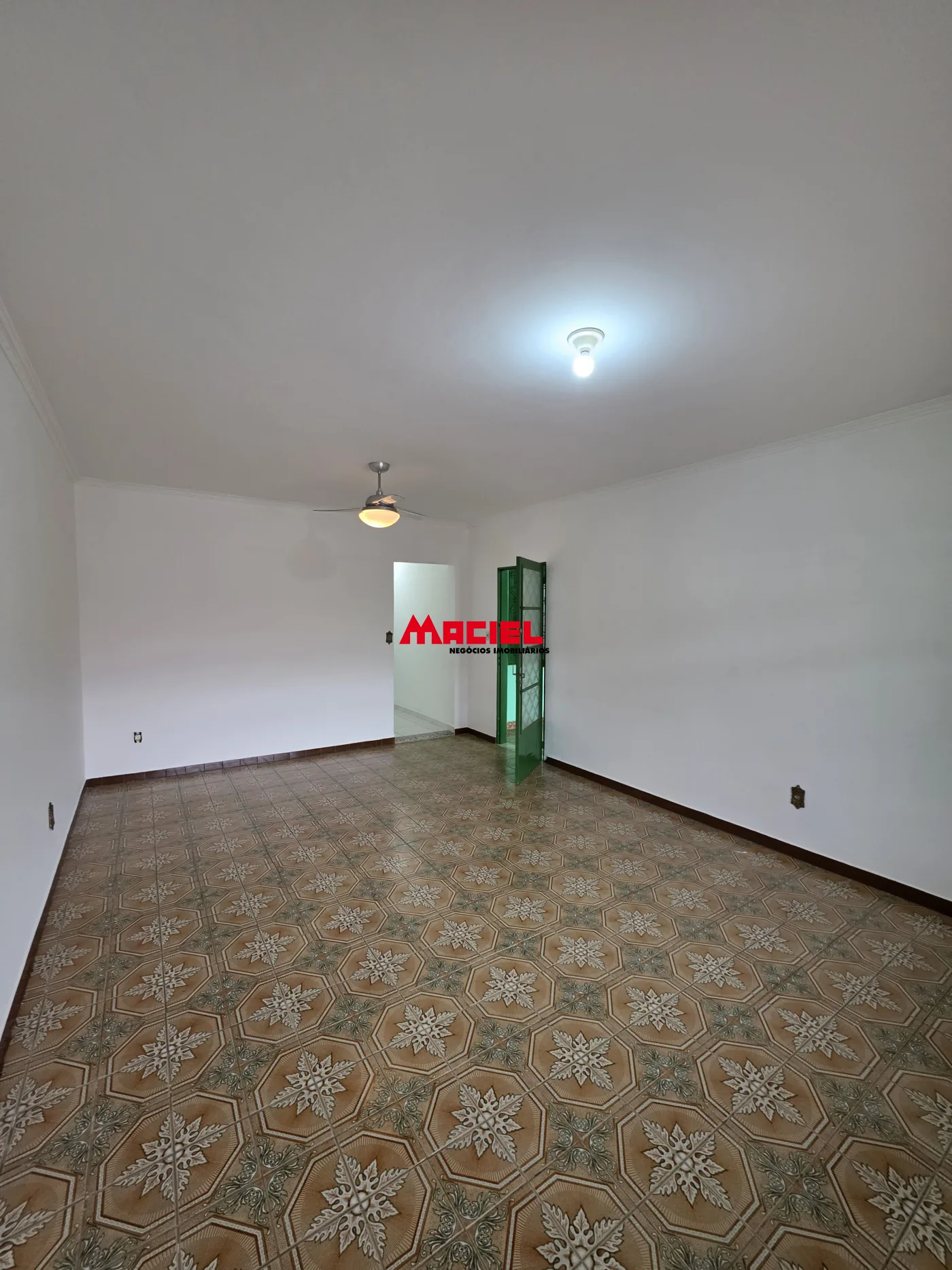 Comprar Casa / Padr&atilde;o em S&atilde;o Jos&eacute; dos Campos R$ 610.000,00 - Foto 7