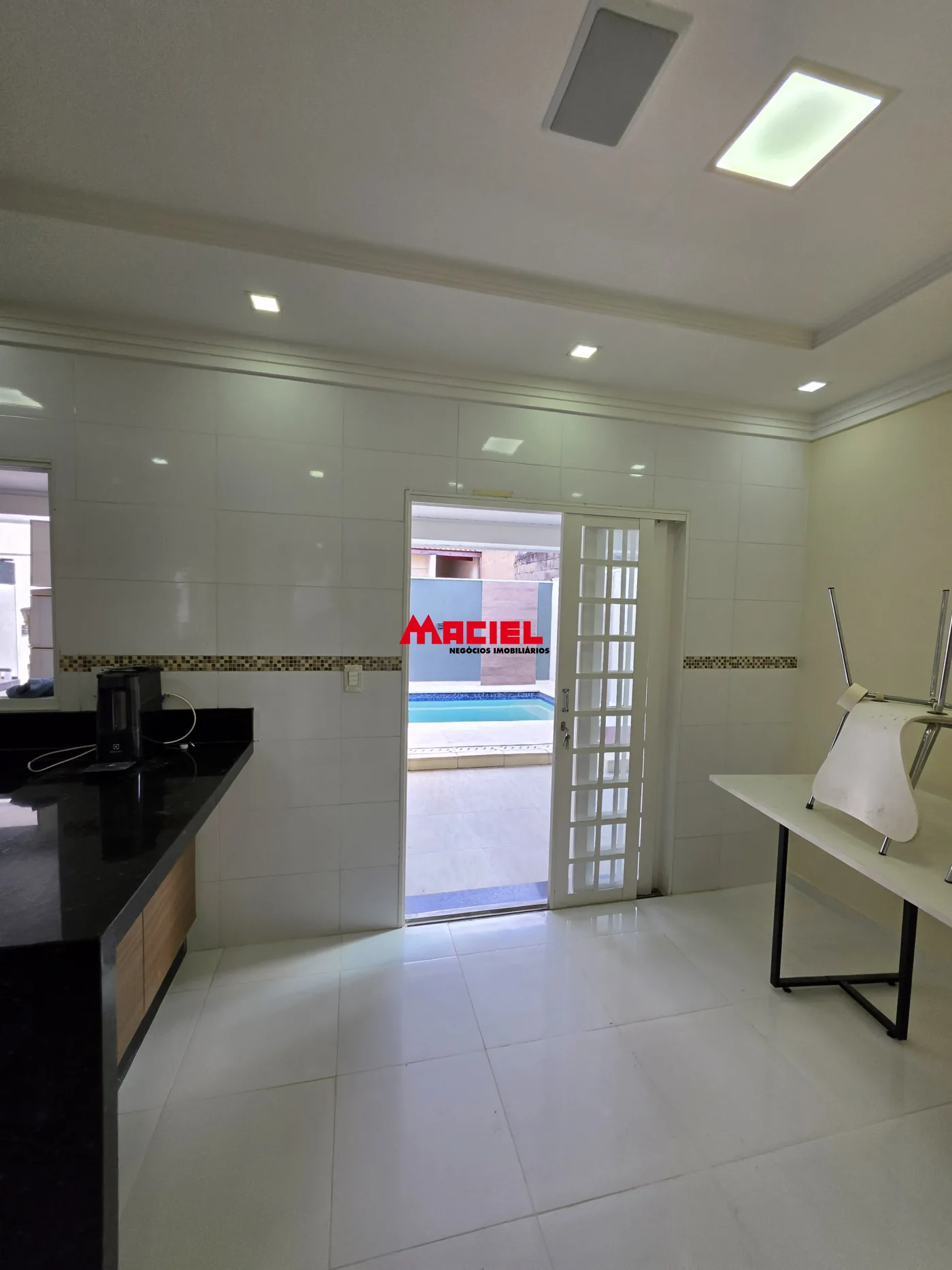 Comprar Casa / Sobrado em S&atilde;o Jos&eacute; dos Campos R$ 1.250.000,00 - Foto 4