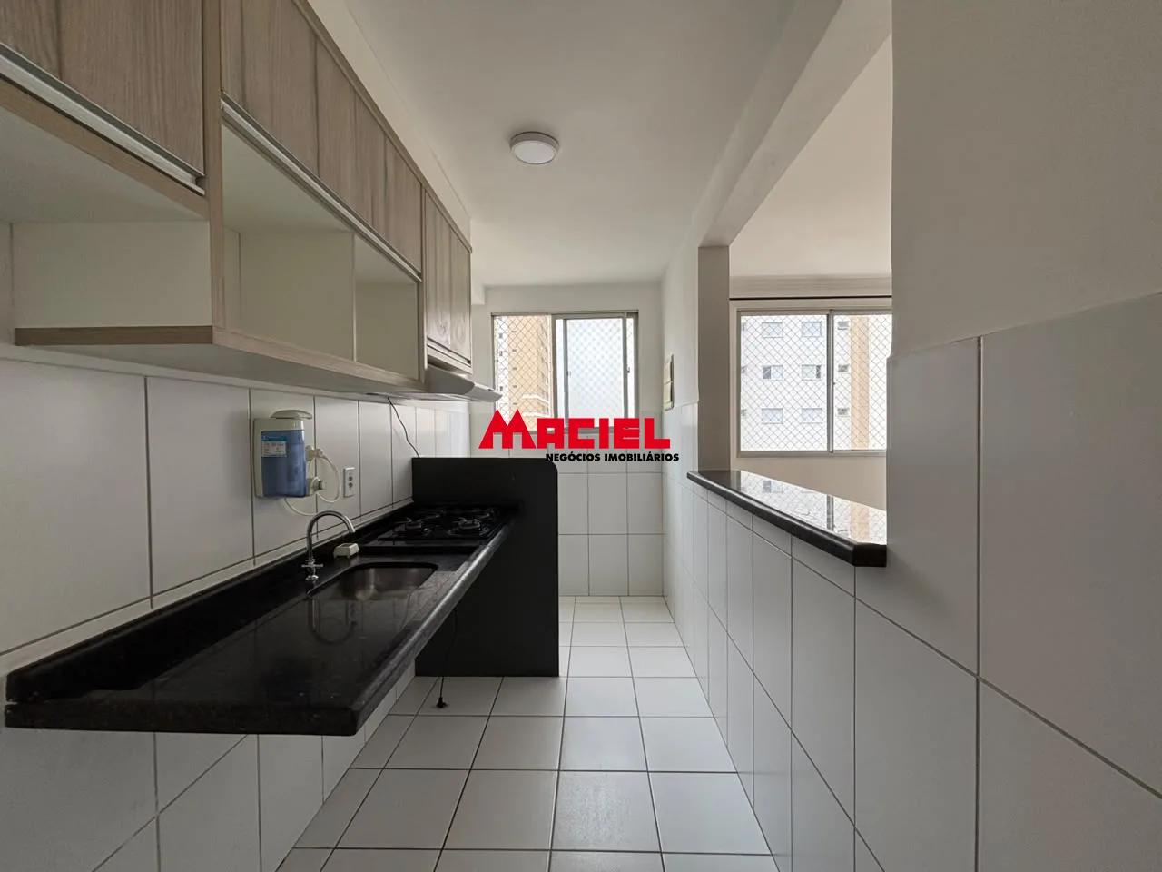 Comprar Apartamento / Padr&atilde;o em S&atilde;o Jos&eacute; dos Campos R$ 325.000,00 - Foto 2