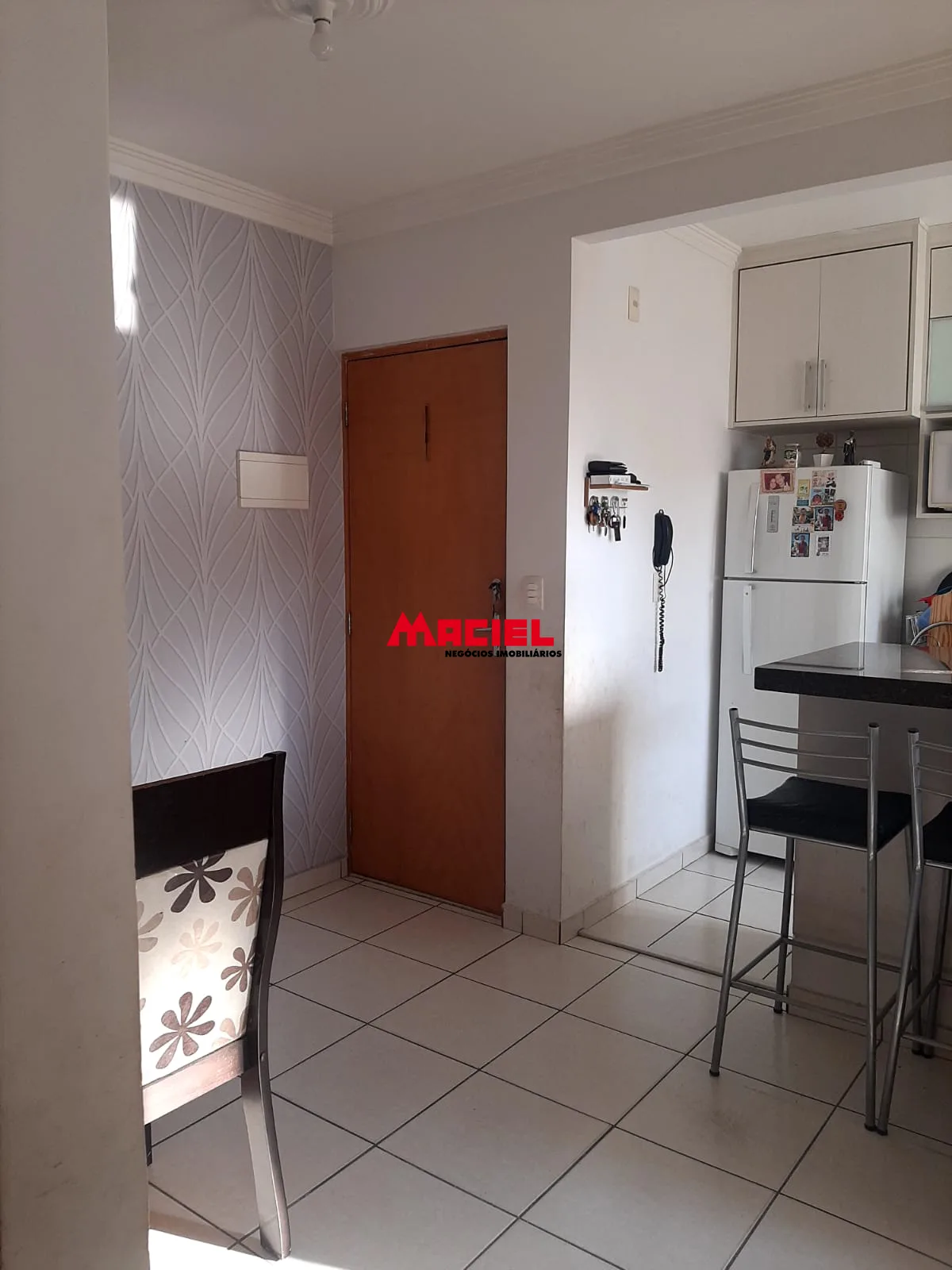 Comprar Apartamento / Padr&atilde;o em S&atilde;o Jos&eacute; dos Campos R$ 220.000,00 - Foto 3