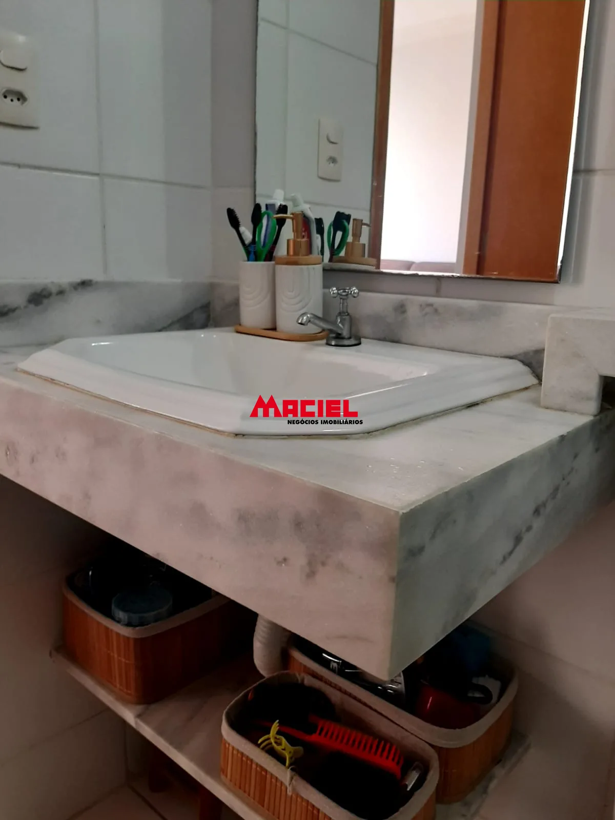 Comprar Apartamento / Padr&atilde;o em S&atilde;o Jos&eacute; dos Campos R$ 220.000,00 - Foto 21