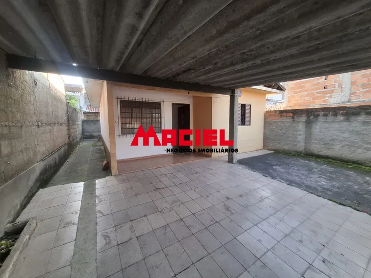 Comprar Casa / Padr&atilde;o em S&atilde;o Jos&eacute; dos Campos R$ 330.000,00 - Foto 1