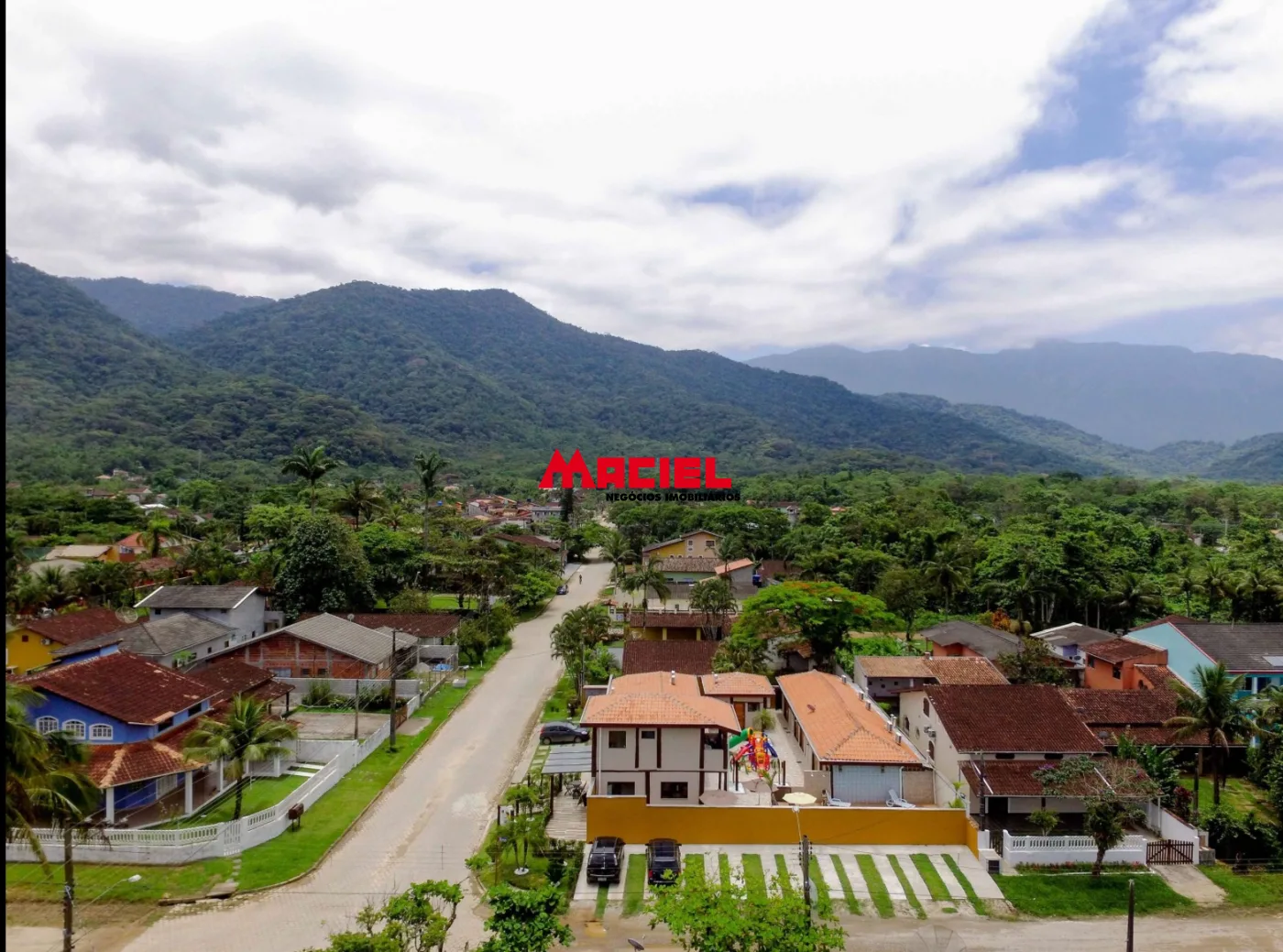 Comprar Comercial / Pr&eacute;dio em Ubatuba R$ 3.500.000,00 - Foto 3