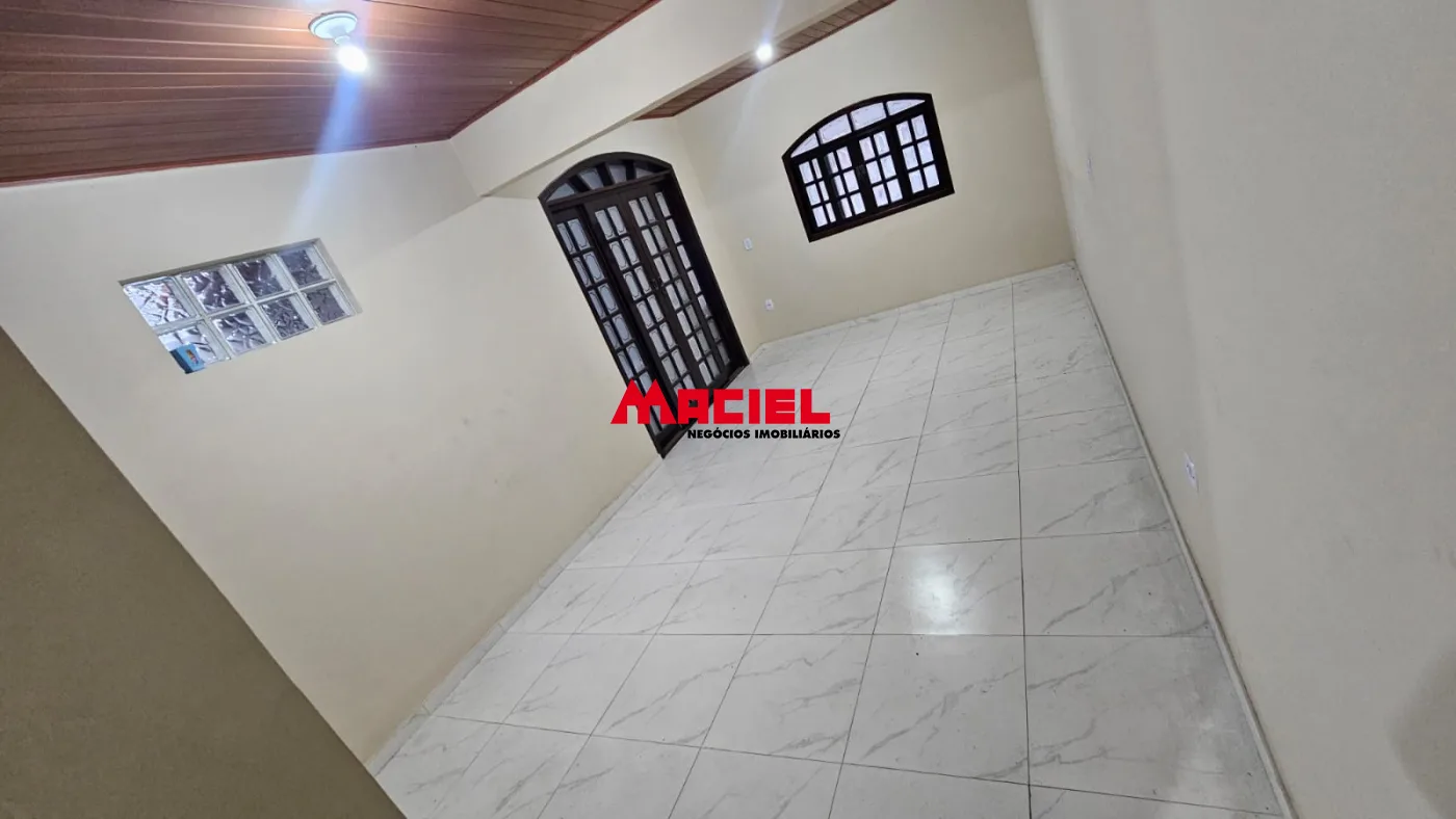 Comprar Casa / Padr&atilde;o em S&atilde;o Jos&eacute; dos Campos R$ 430.000,00 - Foto 2