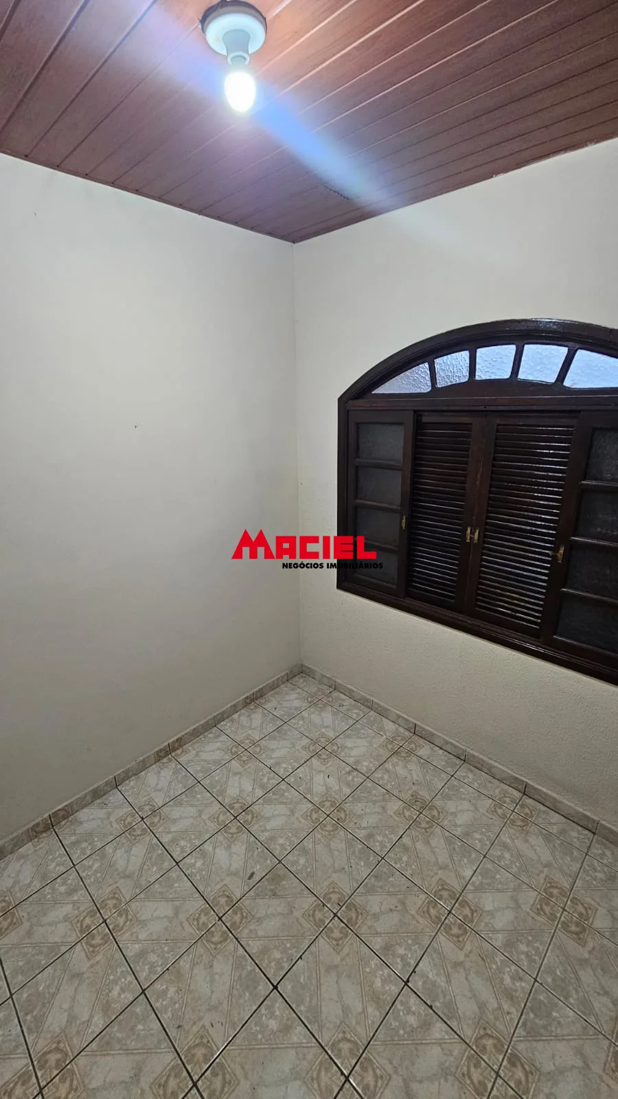 Comprar Casa / Padr&atilde;o em S&atilde;o Jos&eacute; dos Campos R$ 430.000,00 - Foto 6