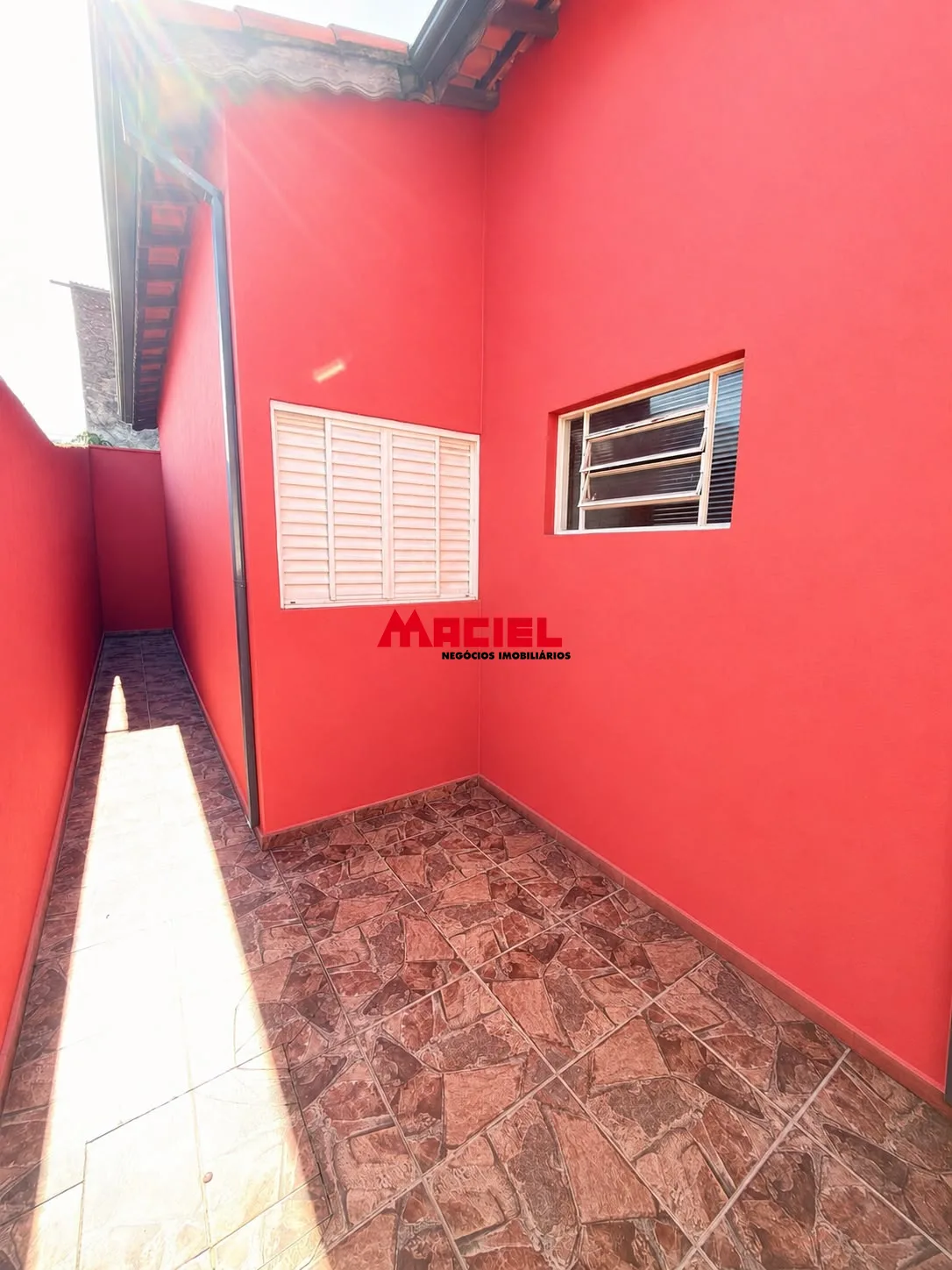 Comprar Casa / Padr&atilde;o em Ca&ccedil;apava R$ 298.000,00 - Foto 7