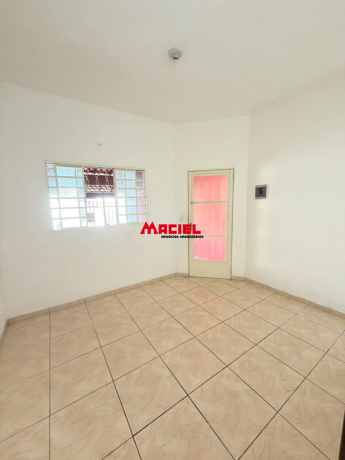Comprar Casa / Padr&atilde;o em Ca&ccedil;apava R$ 298.000,00 - Foto 12