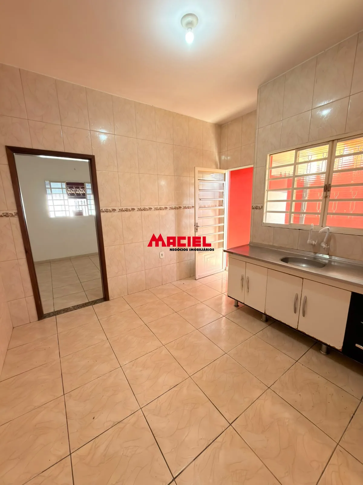 Comprar Casa / Padr&atilde;o em Ca&ccedil;apava R$ 298.000,00 - Foto 13