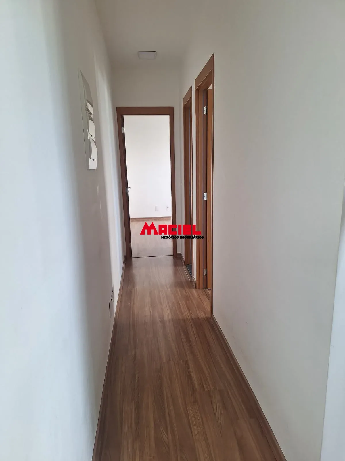 Alugar Apartamento / Padr&atilde;o em S&atilde;o Jos&eacute; dos Campos R$ 2.150,00 - Foto 9