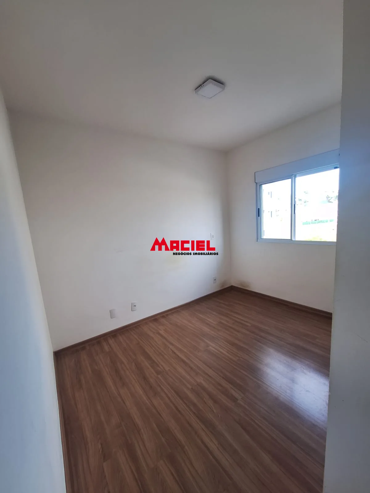 Alugar Apartamento / Padr&atilde;o em S&atilde;o Jos&eacute; dos Campos R$ 2.300,00 - Foto 1