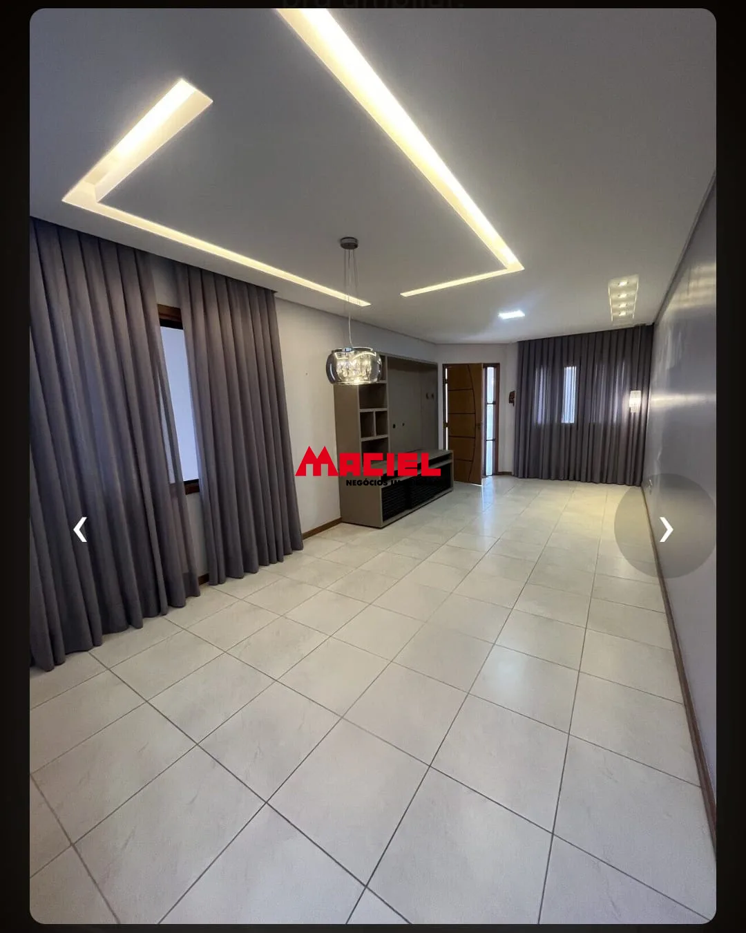 Comprar Casa / Padr&atilde;o em S&atilde;o Jos&eacute; dos Campos R$ 900.000,00 - Foto 3