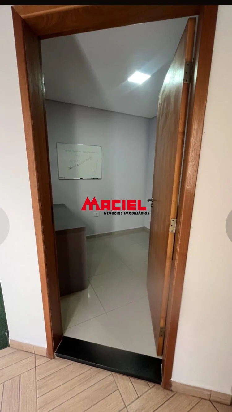 Comprar Casa / Padr&atilde;o em S&atilde;o Jos&eacute; dos Campos R$ 900.000,00 - Foto 11