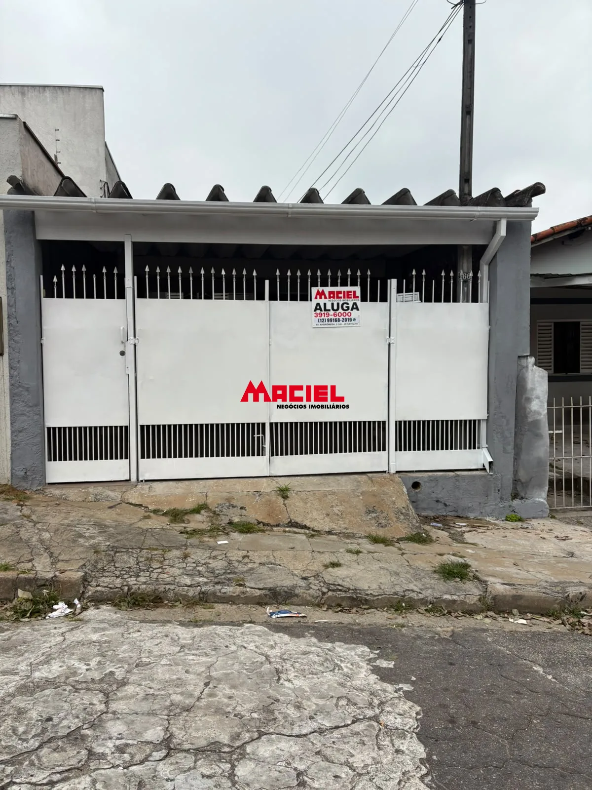 Alugar Casa / Padr&atilde;o em S&atilde;o Jos&eacute; dos Campos R$ 2.800,00 - Foto 10