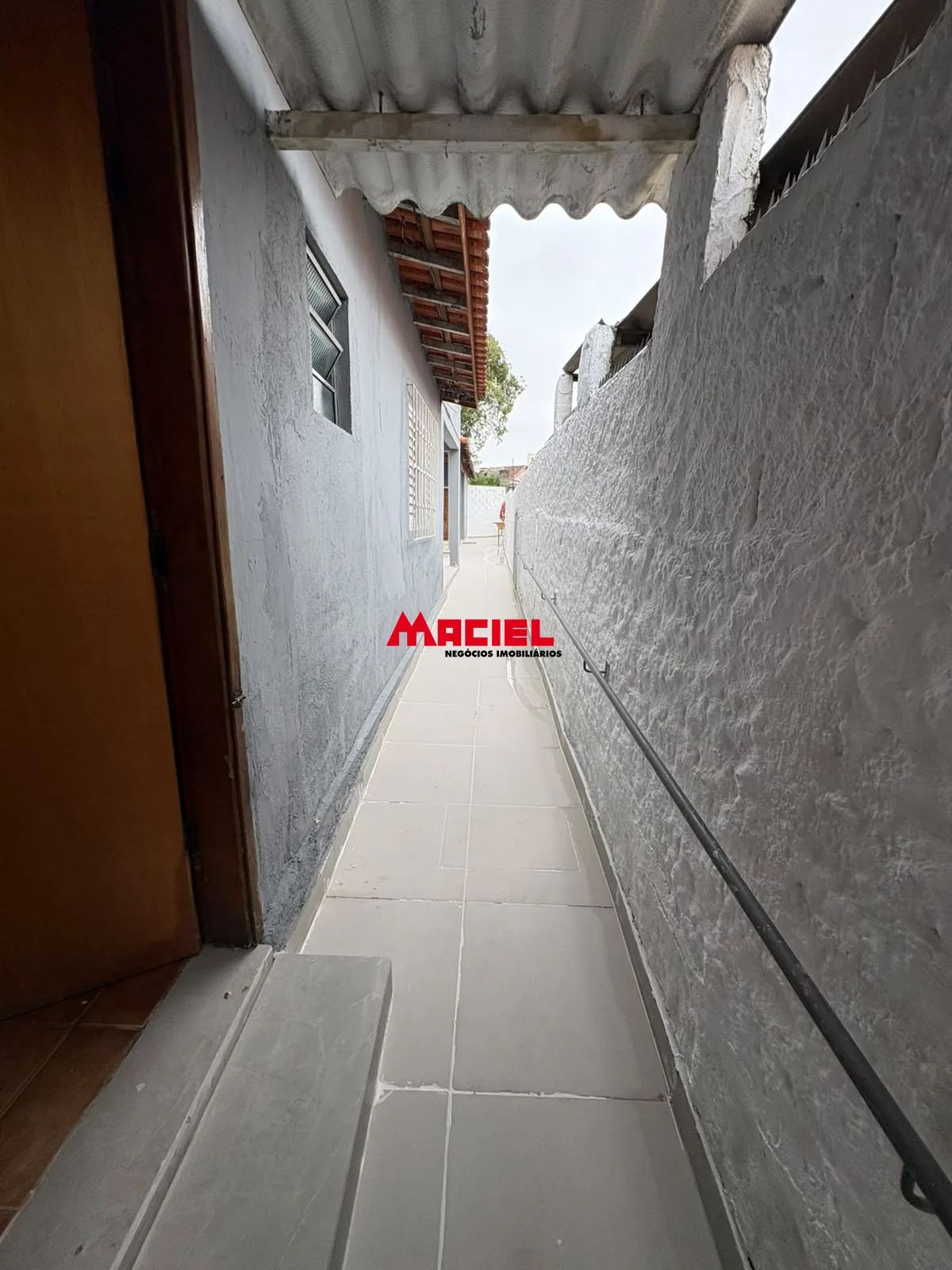 Alugar Casa / Padr&atilde;o em S&atilde;o Jos&eacute; dos Campos R$ 2.800,00 - Foto 17