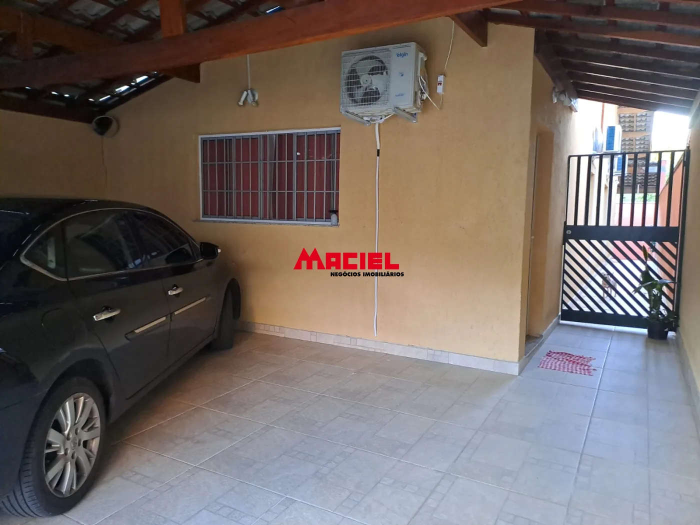 Comprar Casa / Padr&atilde;o em Jacare&iacute; R$ 640.000,00 - Foto 1