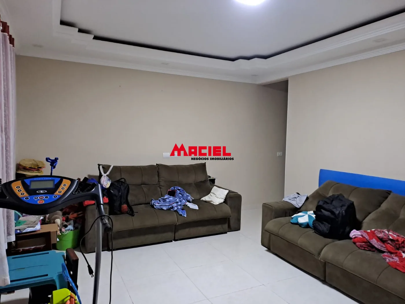 Comprar Casa / Padr&atilde;o em Jacare&iacute; R$ 640.000,00 - Foto 4
