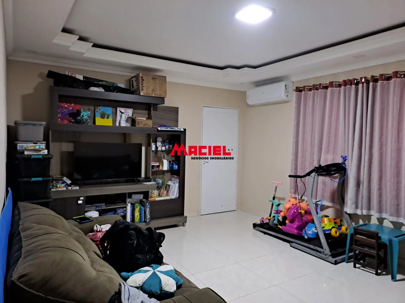 Comprar Casa / Padr&atilde;o em Jacare&iacute; R$ 640.000,00 - Foto 6