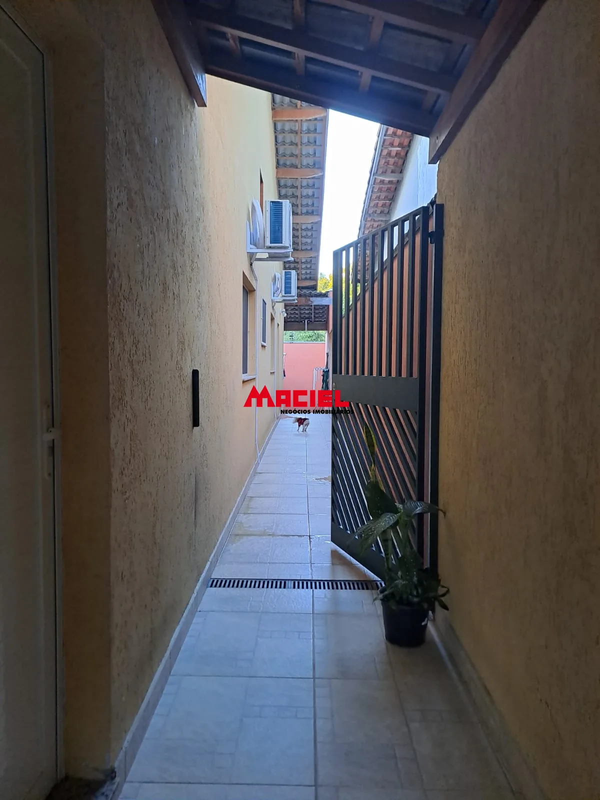 Comprar Casa / Padr&atilde;o em Jacare&iacute; R$ 640.000,00 - Foto 11