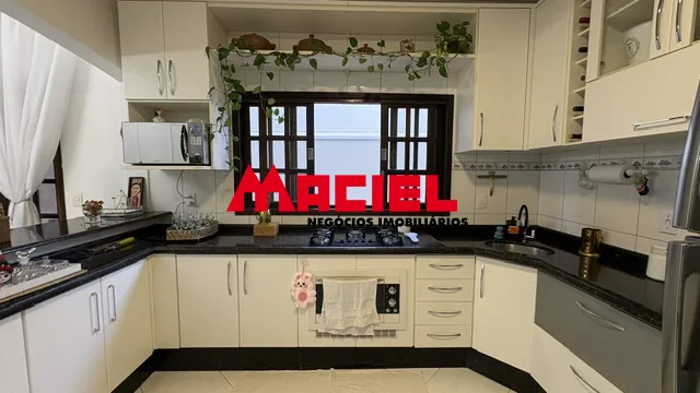 Comprar Casa / Sobrado em S&atilde;o Jos&eacute; dos Campos R$ 900.000,00 - Foto 11