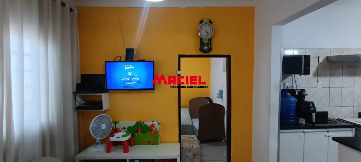 Comprar Casa / Padr&atilde;o em S&atilde;o Jos&eacute; dos Campos R$ 380.000,00 - Foto 5