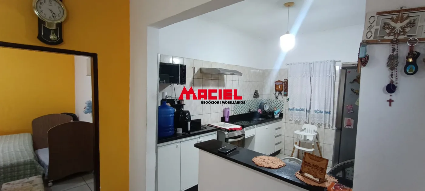 Comprar Casa / Padr&atilde;o em S&atilde;o Jos&eacute; dos Campos R$ 380.000,00 - Foto 6
