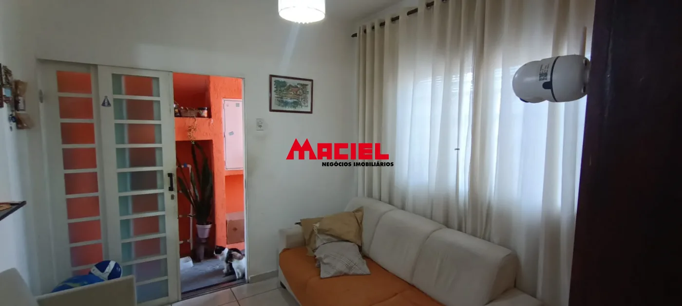 Comprar Casa / Padr&atilde;o em S&atilde;o Jos&eacute; dos Campos R$ 380.000,00 - Foto 3