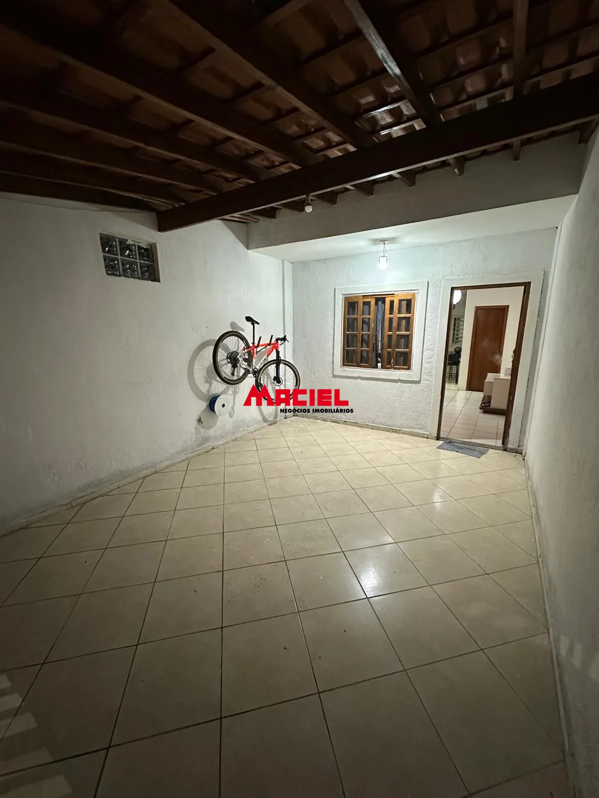 Comprar Casa / Sobrado em S&atilde;o Jos&eacute; dos Campos R$ 426.000,00 - Foto 1