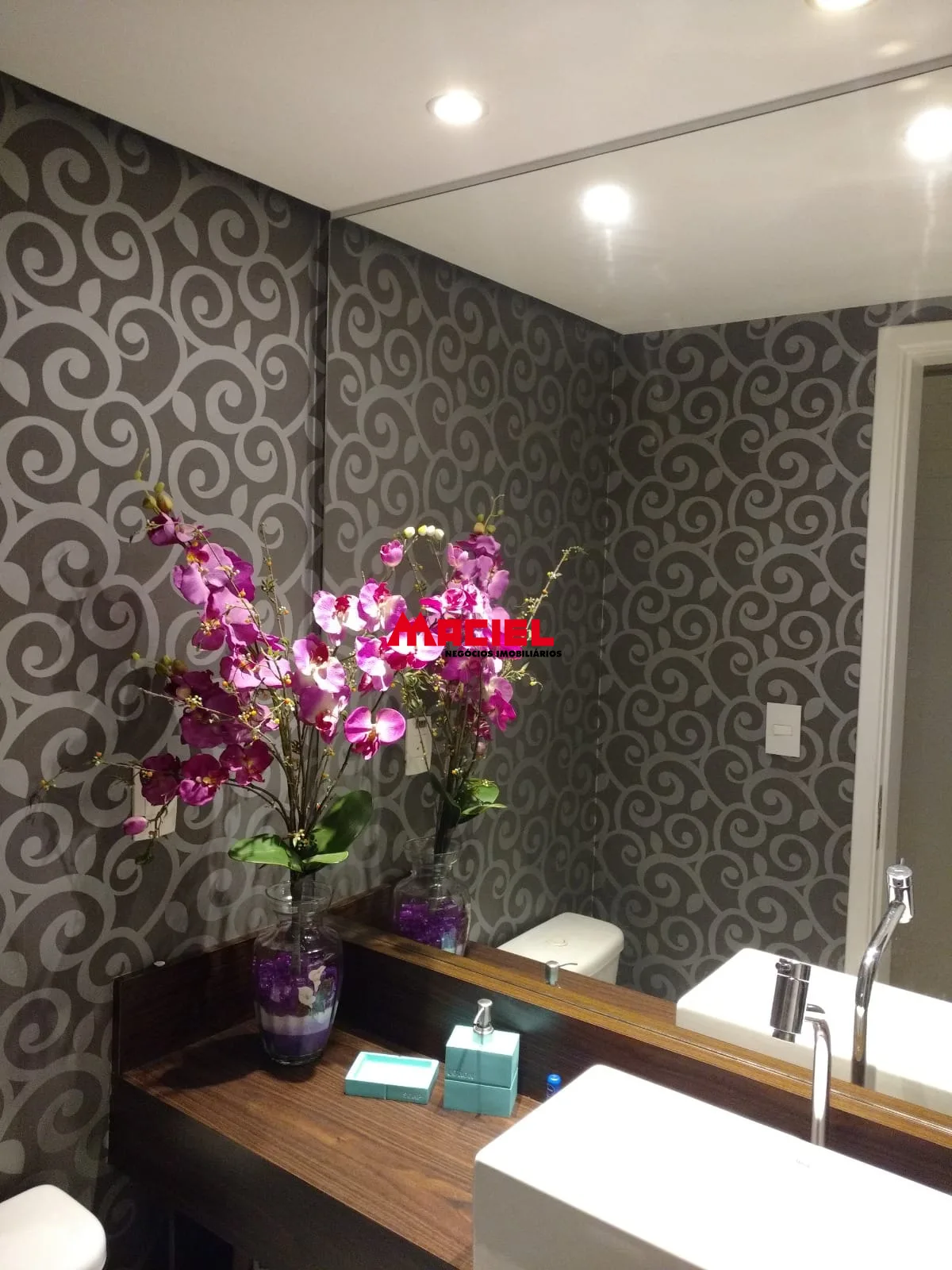 Comprar Apartamento / Padr&atilde;o em S&atilde;o Jos&eacute; dos Campos R$ 1.390.000,00 - Foto 20