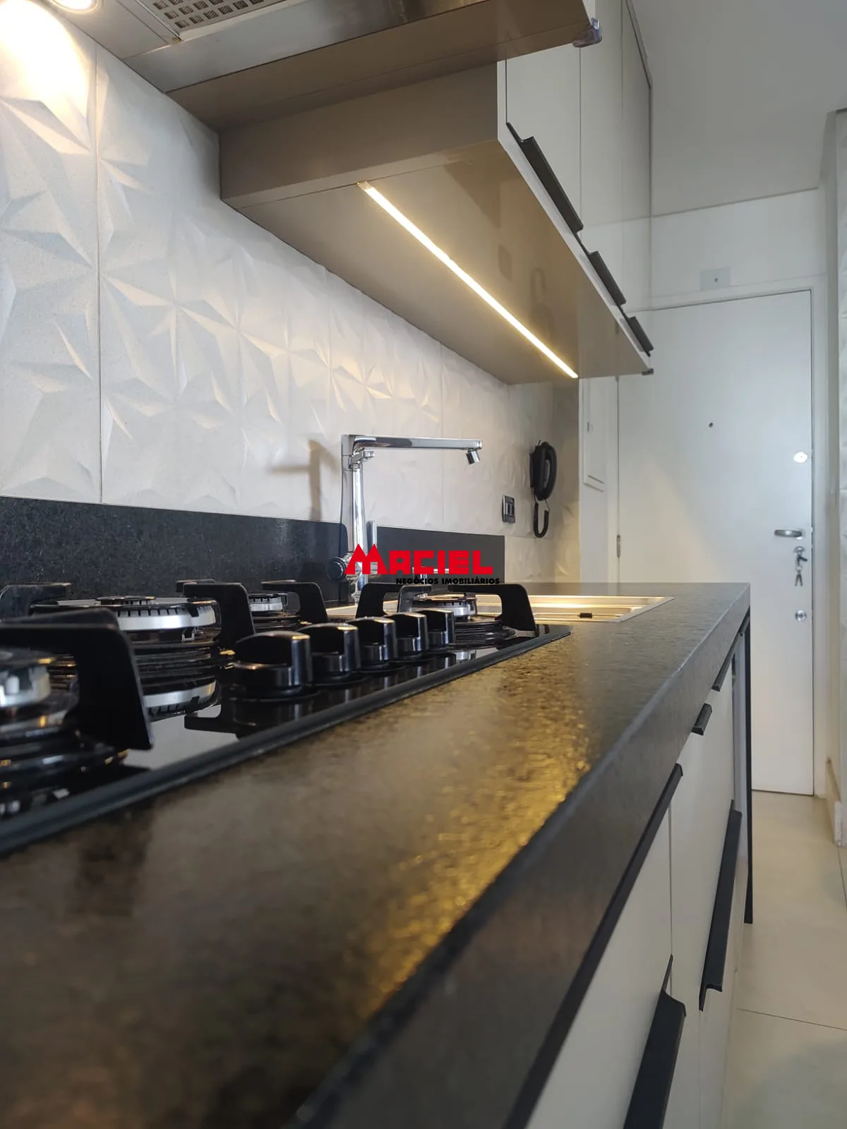 Comprar Apartamento / Padr&atilde;o em S&atilde;o Jos&eacute; dos Campos R$ 1.390.000,00 - Foto 35