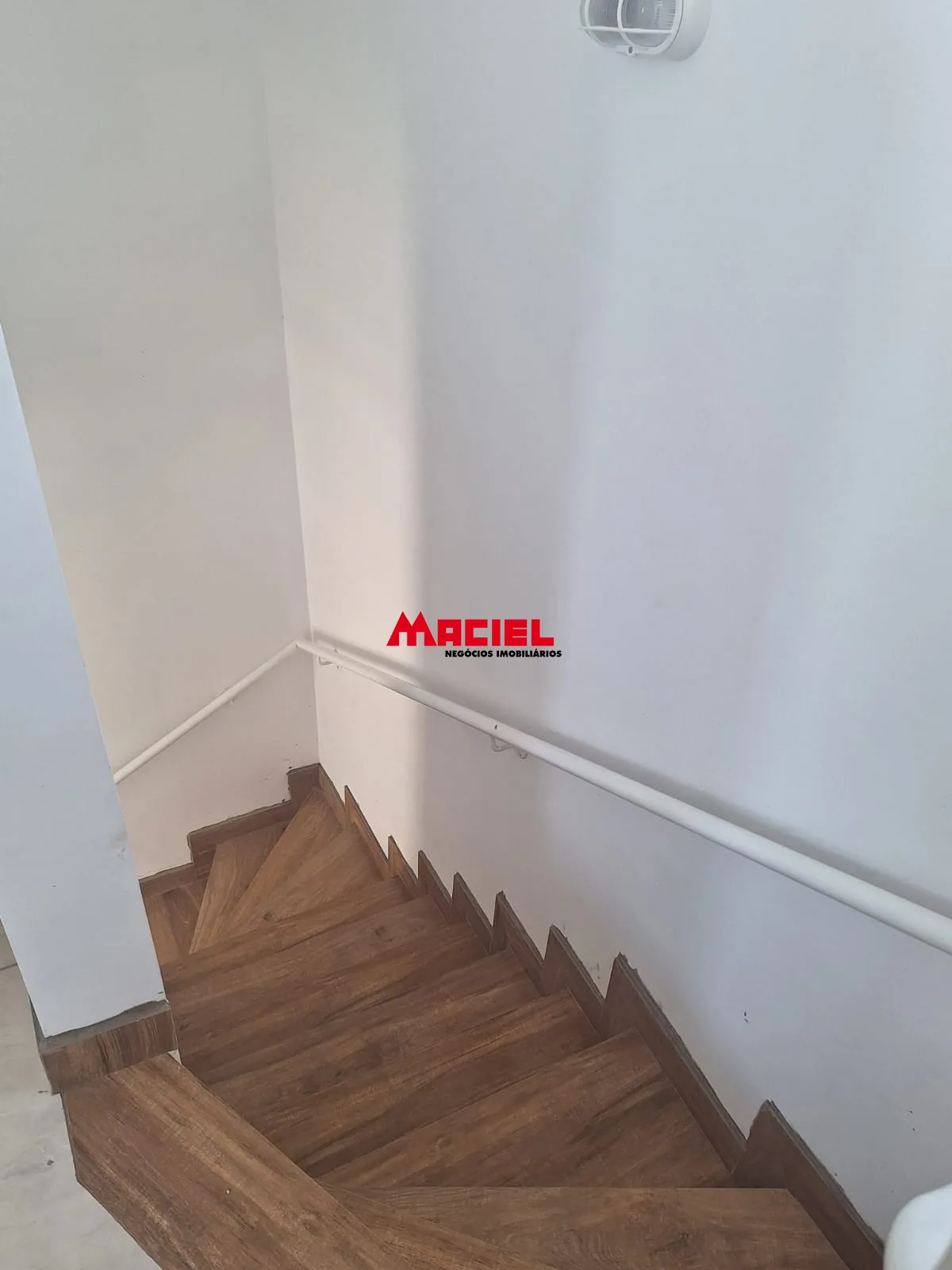 Alugar Casa / Condom&iacute;nio em S&atilde;o Jos&eacute; dos Campos R$ 2.100,00 - Foto 7