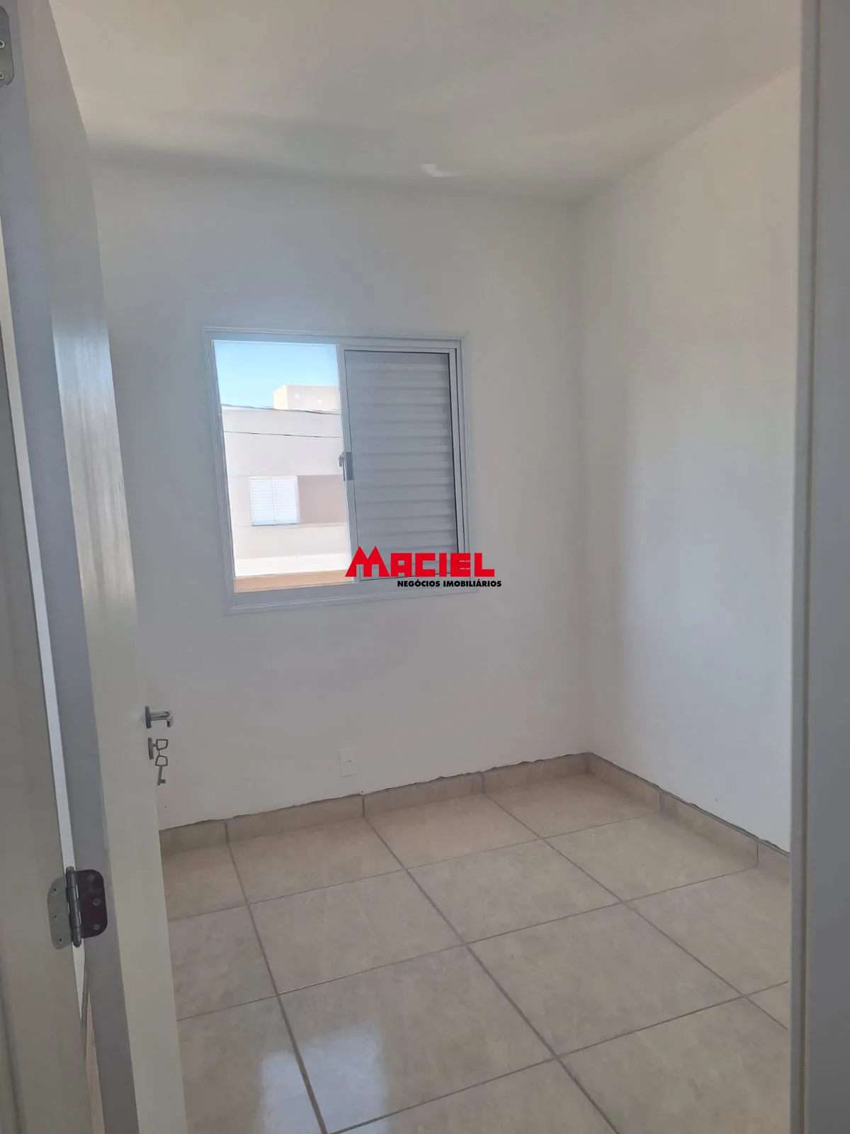 Alugar Casa / Condom&iacute;nio em S&atilde;o Jos&eacute; dos Campos R$ 2.100,00 - Foto 9
