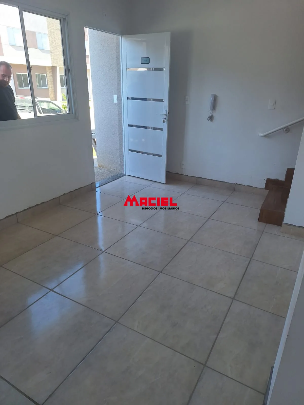 Alugar Casa / Condom&iacute;nio em S&atilde;o Jos&eacute; dos Campos R$ 2.100,00 - Foto 13