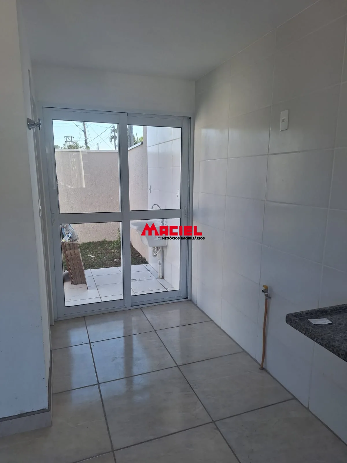 Alugar Casa / Condom&iacute;nio em S&atilde;o Jos&eacute; dos Campos R$ 2.100,00 - Foto 16
