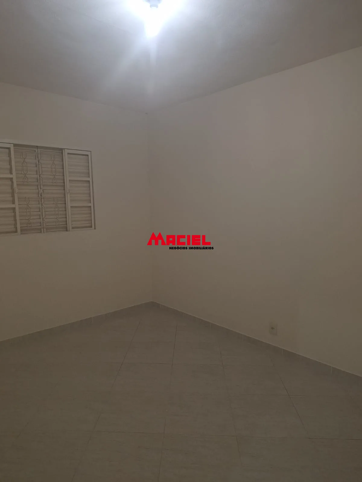 Alugar Casa / Padr&atilde;o em S&atilde;o Jos&eacute; dos Campos R$ 2.900,00 - Foto 8