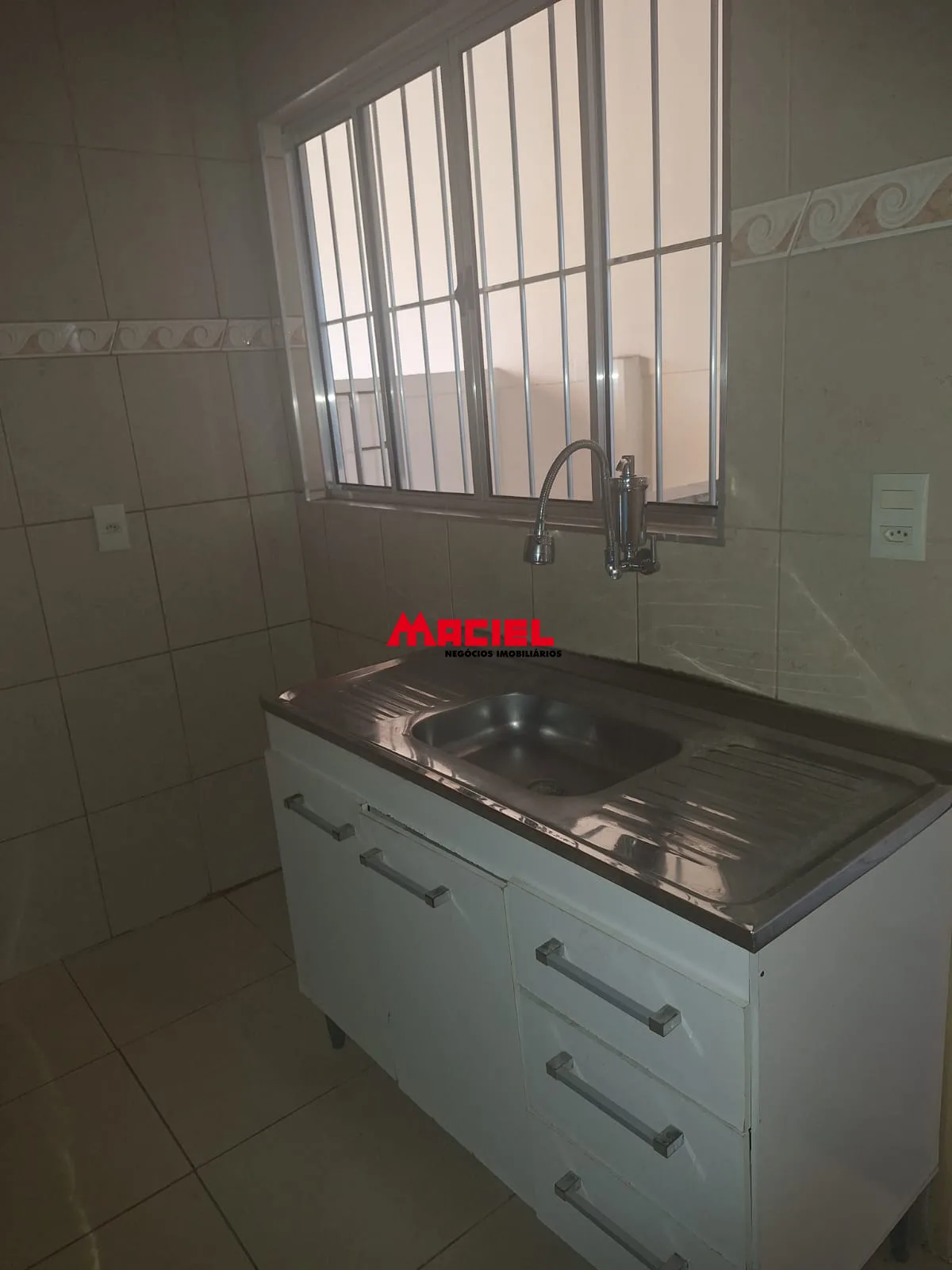 Alugar Casa / Padr&atilde;o em S&atilde;o Jos&eacute; dos Campos R$ 2.900,00 - Foto 10
