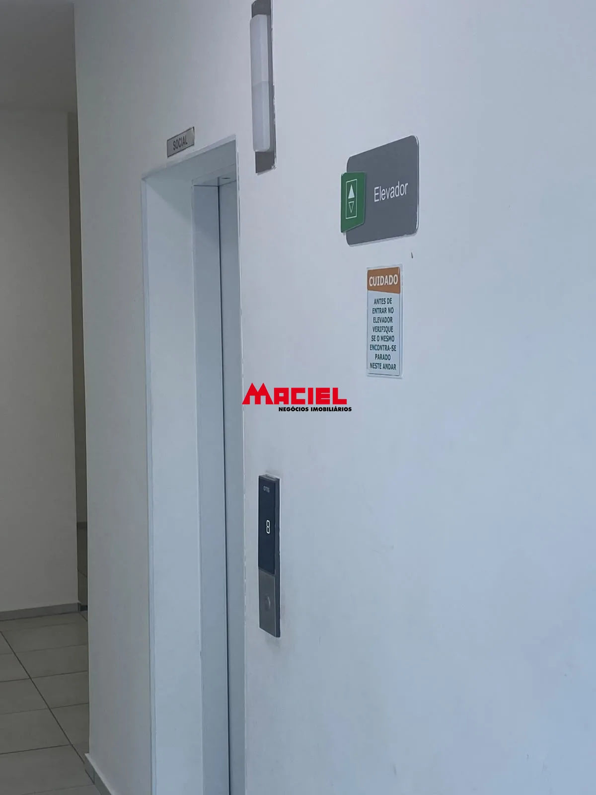 Alugar Apartamento / Padr&atilde;o em S&atilde;o Jos&eacute; dos Campos R$ 1.400,00 - Foto 2