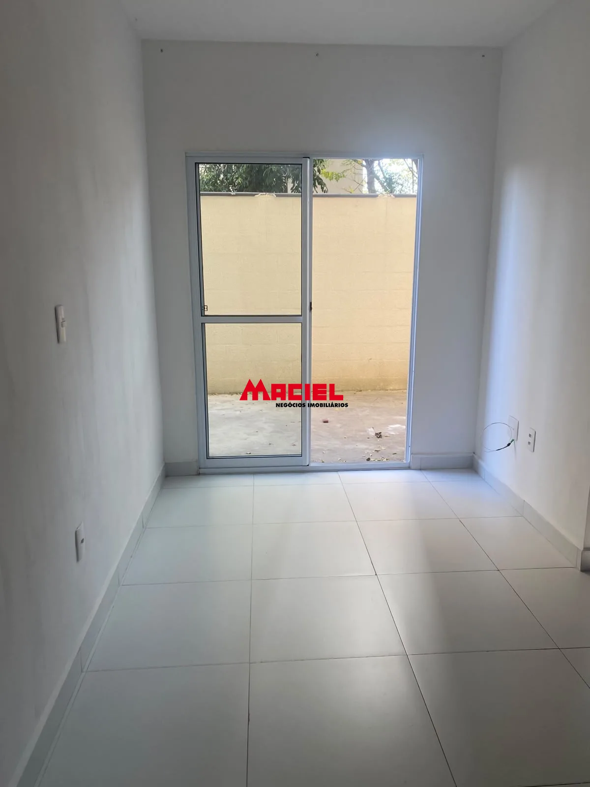 Alugar Apartamento / Padr&atilde;o em S&atilde;o Jos&eacute; dos Campos R$ 1.400,00 - Foto 3