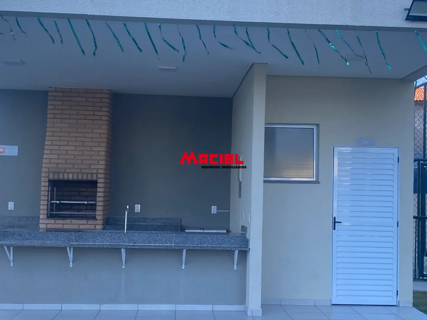 Alugar Apartamento / Padr&atilde;o em S&atilde;o Jos&eacute; dos Campos R$ 1.400,00 - Foto 10