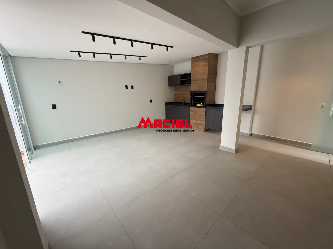 Alugar Casa / Condom&iacute;nio em S&atilde;o Jos&eacute; dos Campos R$ 10.000,00 - Foto 4