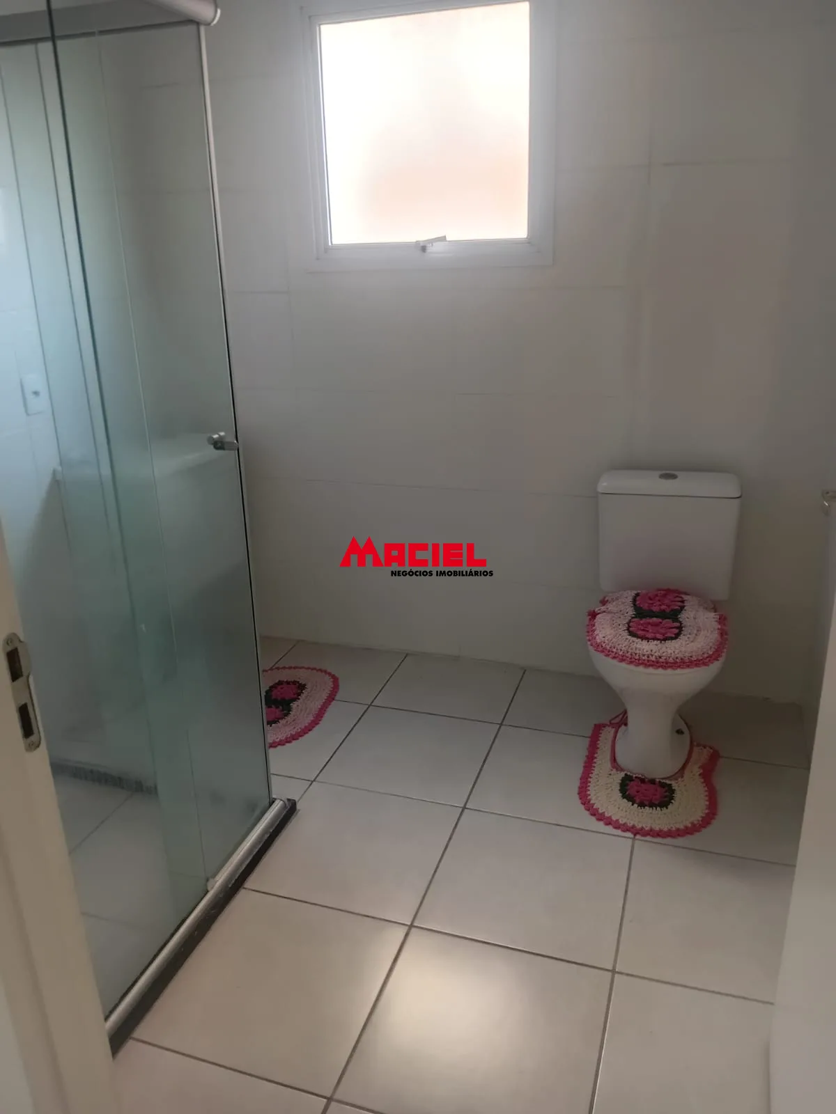 Alugar Apartamento / Padr&atilde;o em S&atilde;o Jos&eacute; dos Campos R$ 1.100,00 - Foto 6