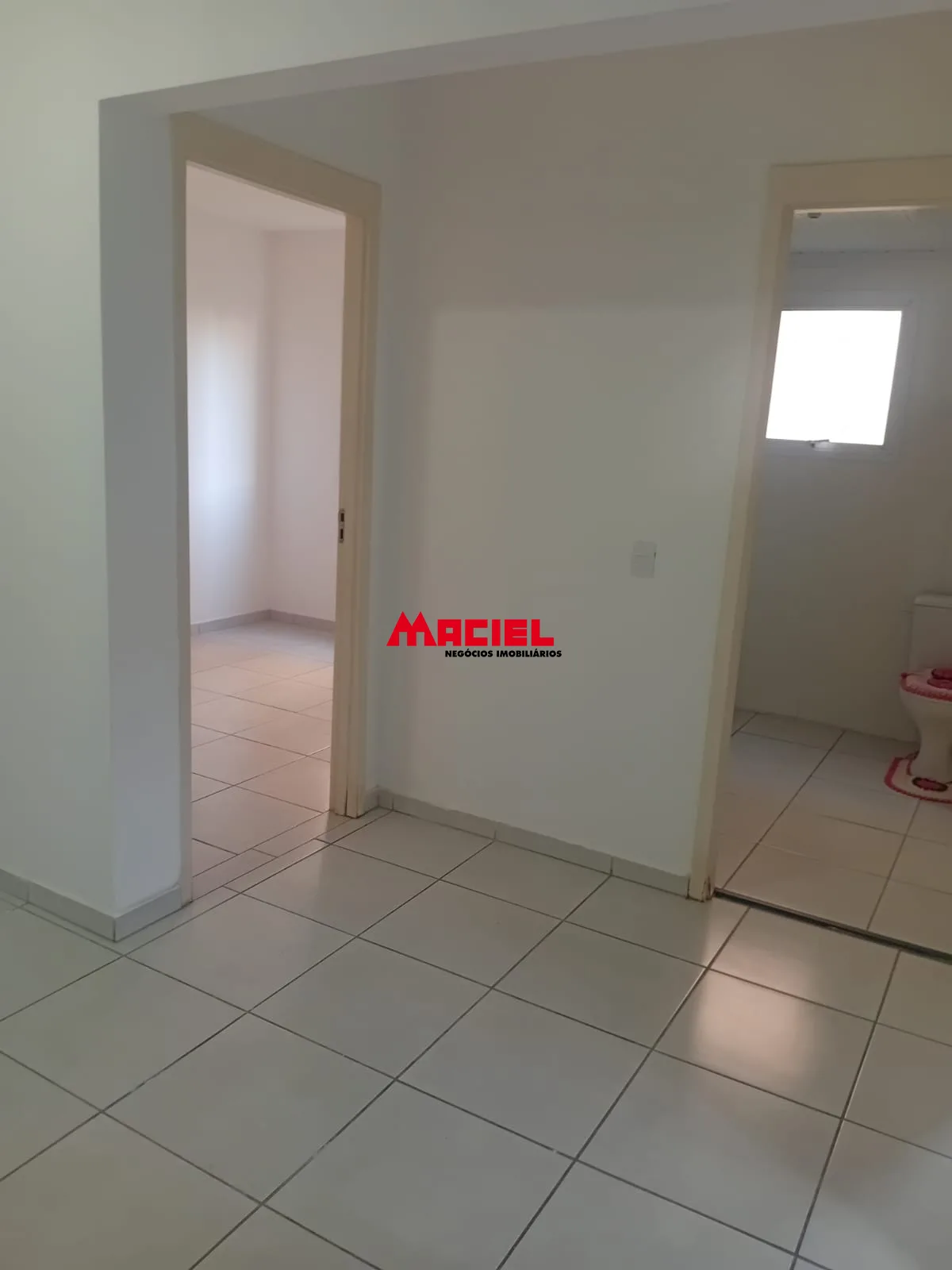 Alugar Apartamento / Padr&atilde;o em S&atilde;o Jos&eacute; dos Campos R$ 1.100,00 - Foto 7