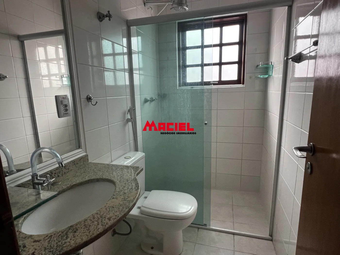 Comprar Casa / Condom&iacute;nio em S&atilde;o Jos&eacute; dos Campos R$ 1.300.000,00 - Foto 14